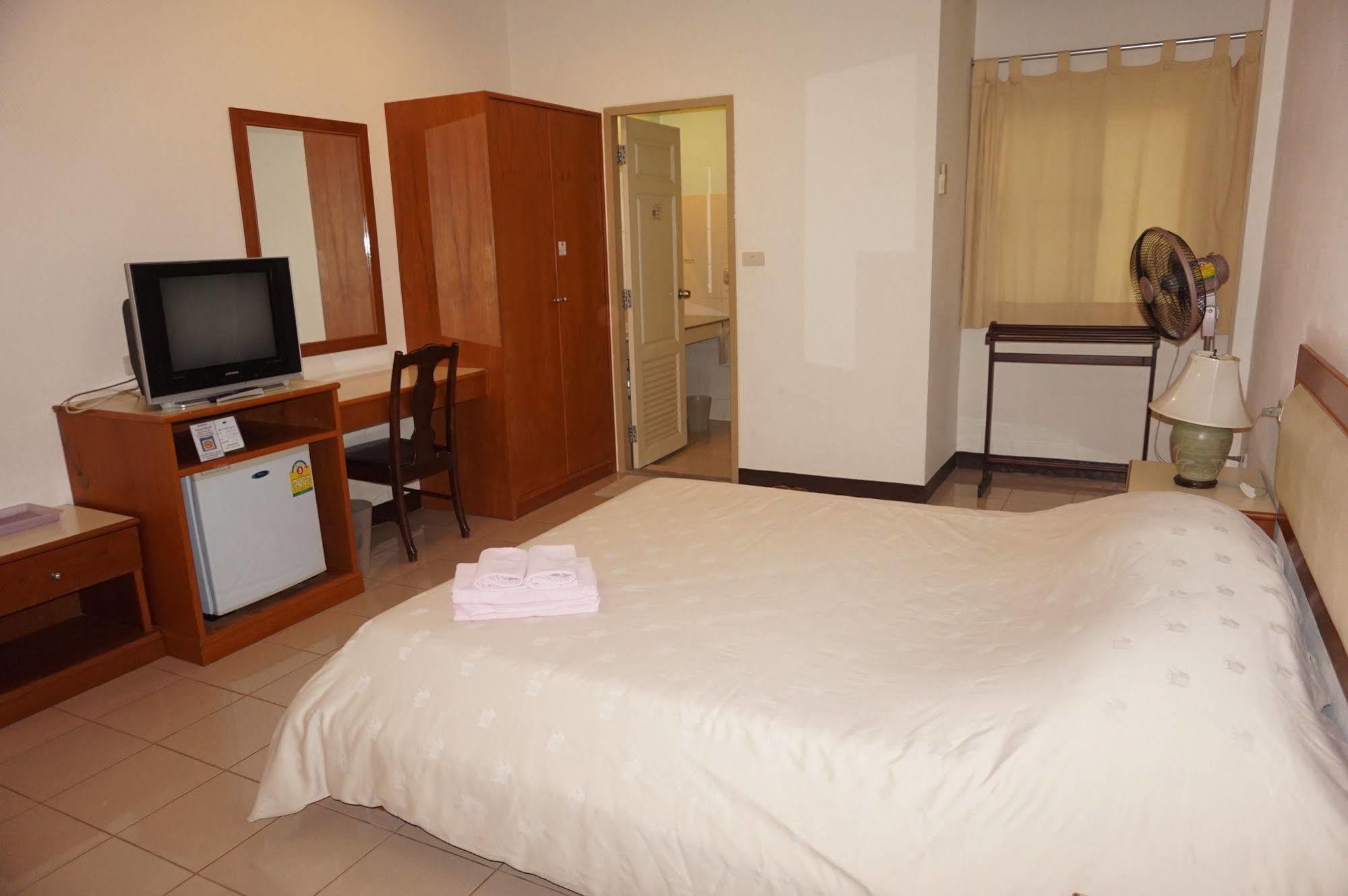Tonwa Resort Hotel Khon Kaen Exterior foto